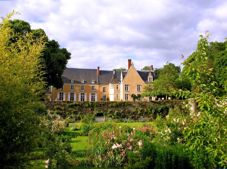 The World’s Finest Castles to Rent This Summer